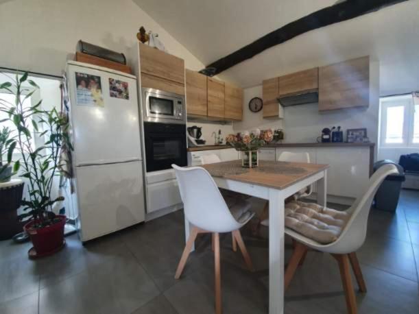 Petit Duplex Atypique Apartment Furiani Exterior photo